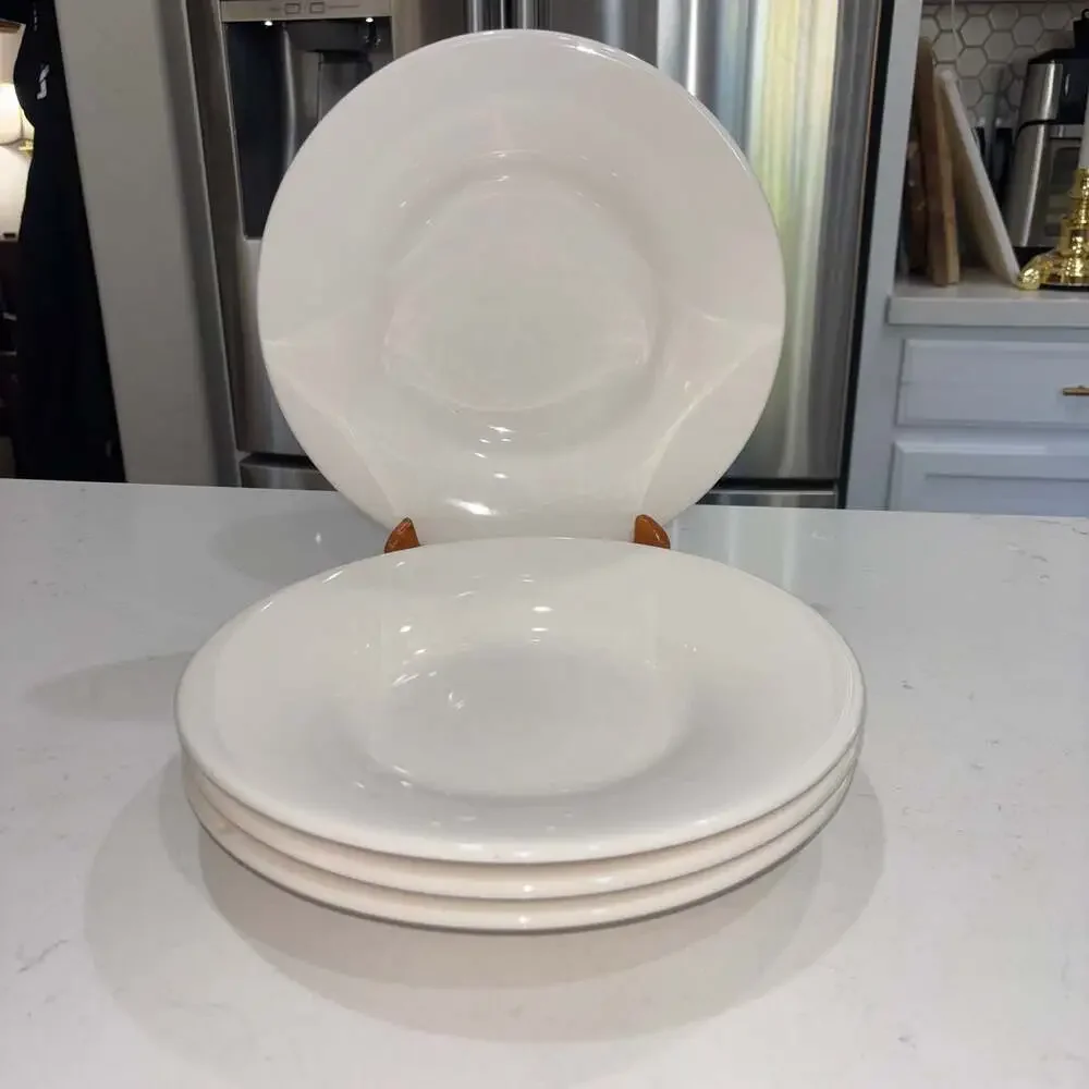 Pottery Barn Sausalito Ivory Rimmed Pasta Bowls, Set of 4